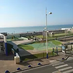 Goeland Апартаменты *